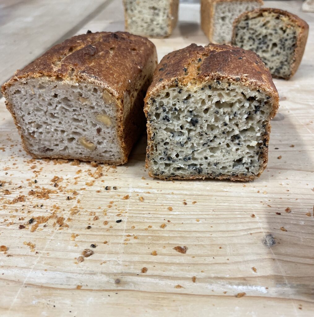 Pains faible en gluten à base de farine de riz